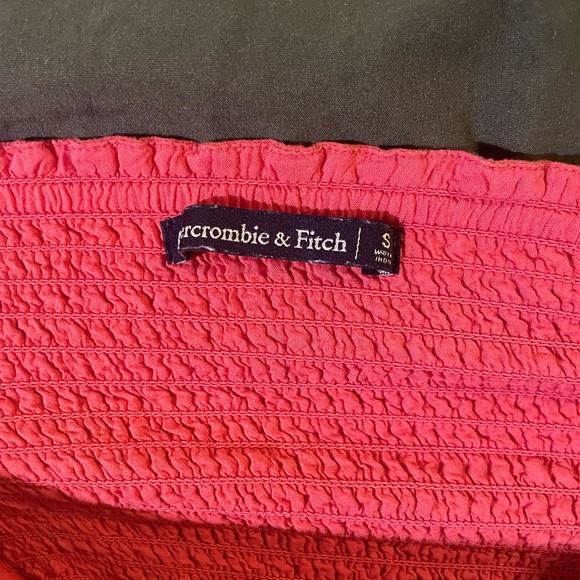 Top - Picture 2 of 2